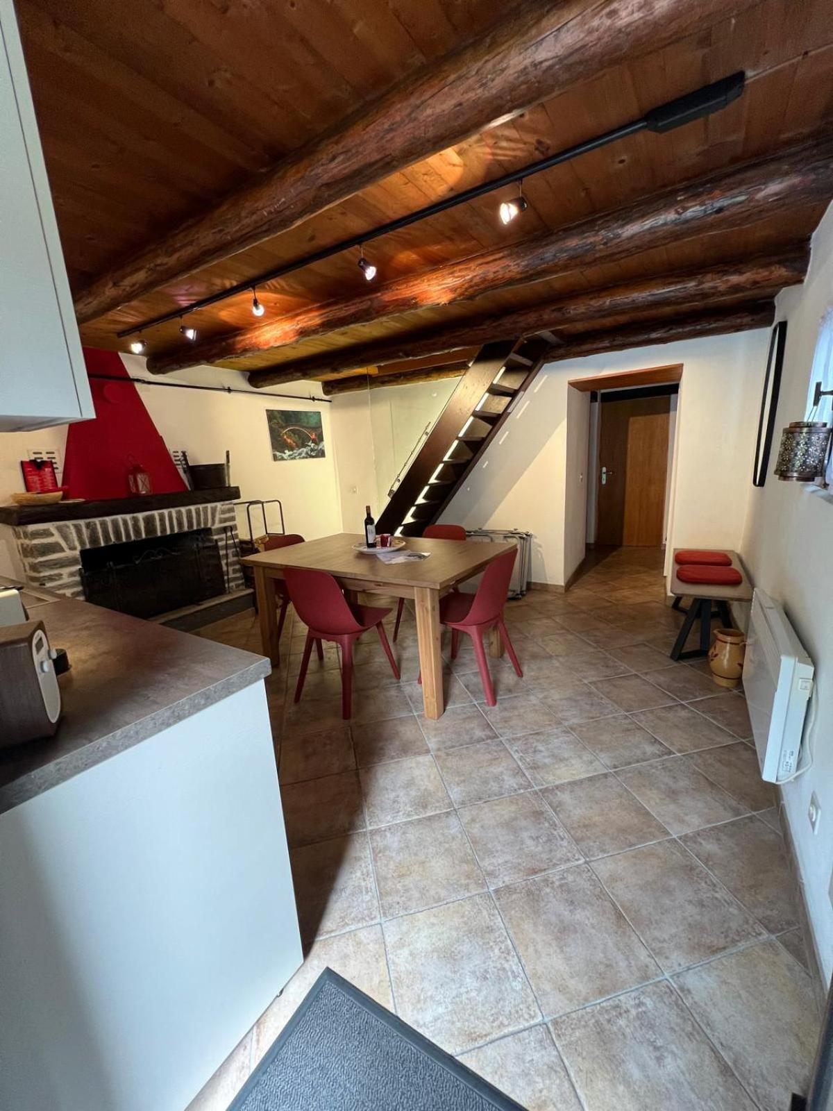 Villa Rustico Efrina, Neu Renoviert Frasco Exterior foto